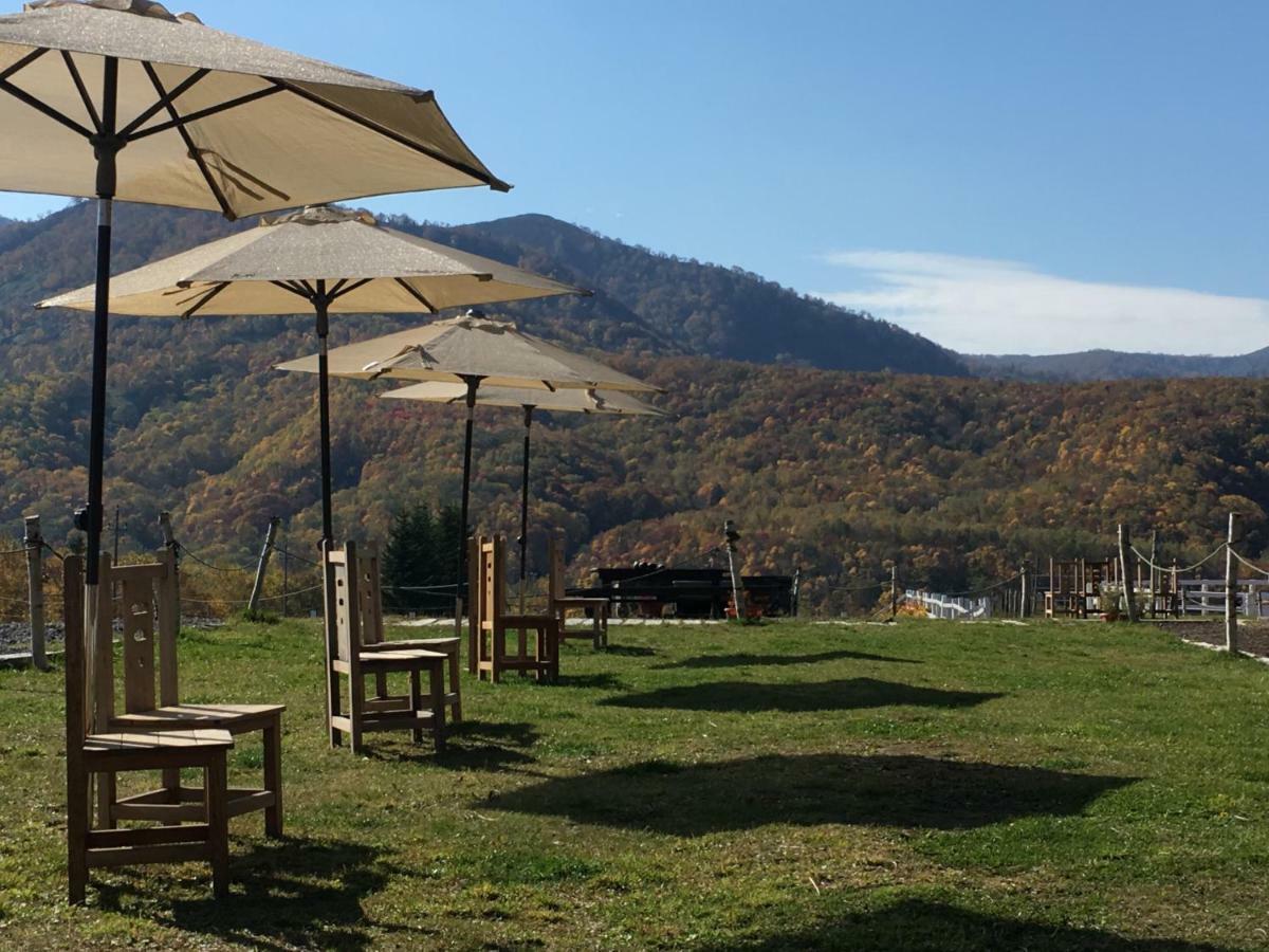 فندق The Yurts At Margo'S Garden, Kiroro Akaigawa المظهر الخارجي الصورة